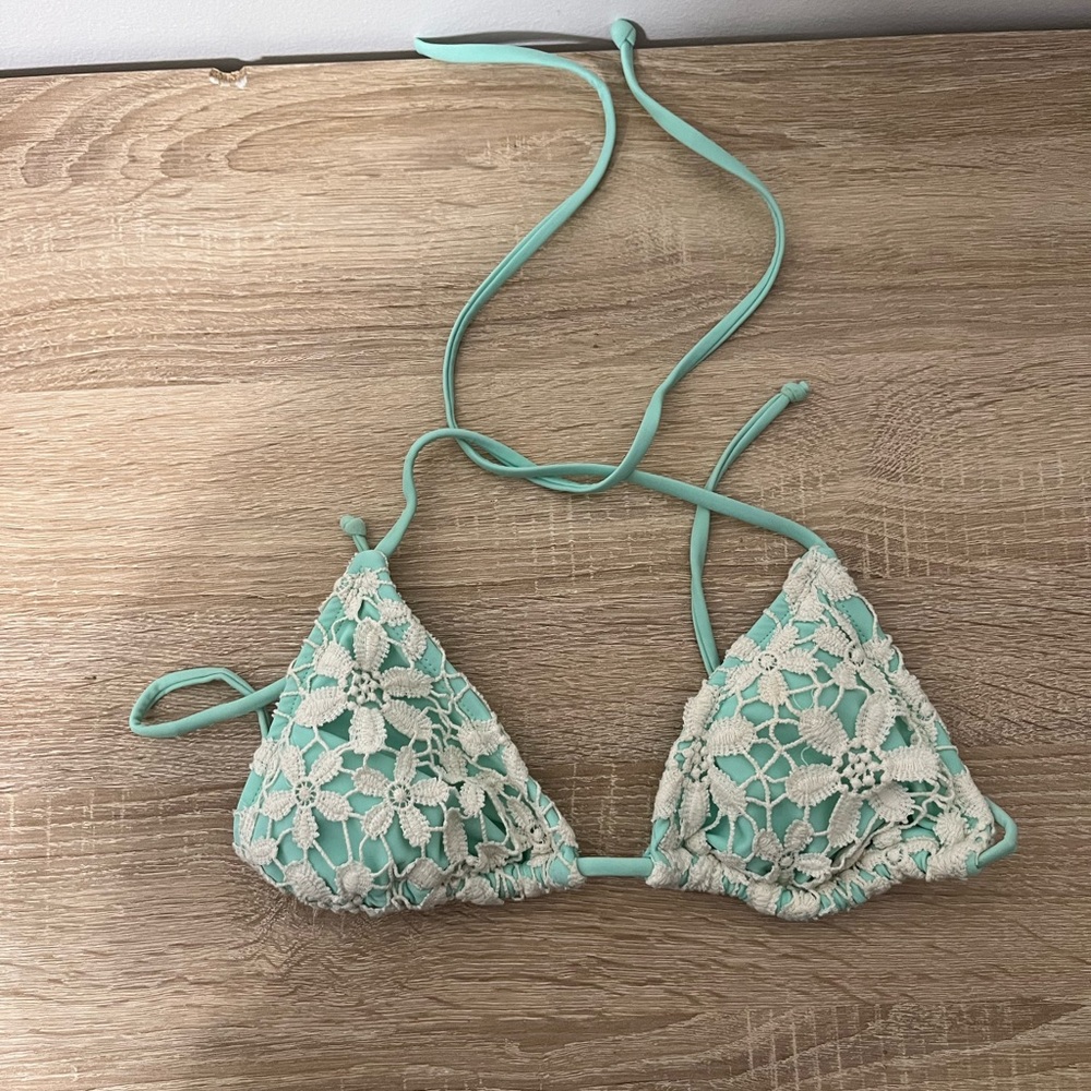 Bikini top